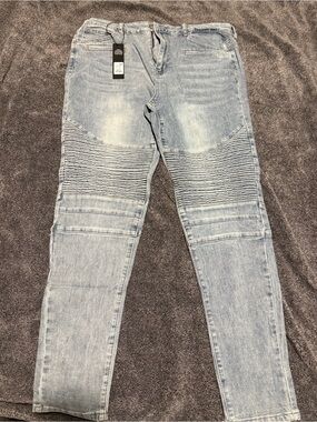 Fashion Nova Light Wash Ribbed Moto Jeans
